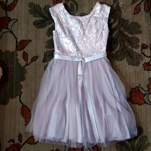 Girl dress